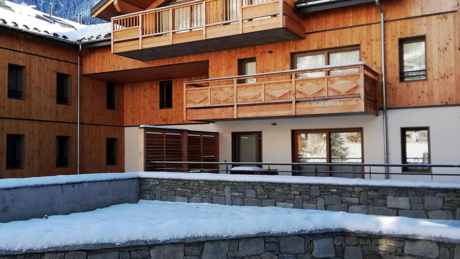 Appartement Cosy 4-6 Pers, Parking, Conciergerie, Piscine, Spa, Ski A 2 Min - Fr-1-638-11 La Plagne 0*,  France